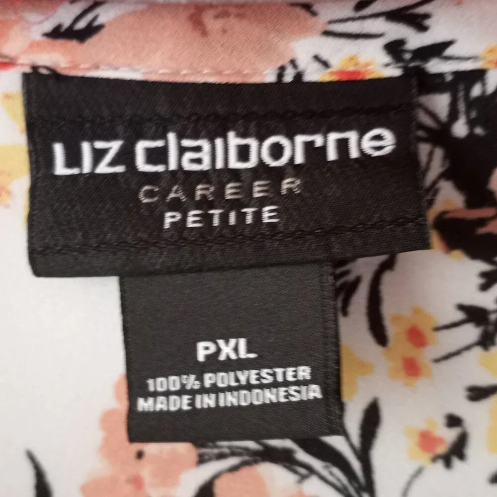 'LIZ CLAIBORNE CAREER PETITE' XLP Ditzy Floral flutter Sleeve Blouse NWOT - Picture 5 of 8
